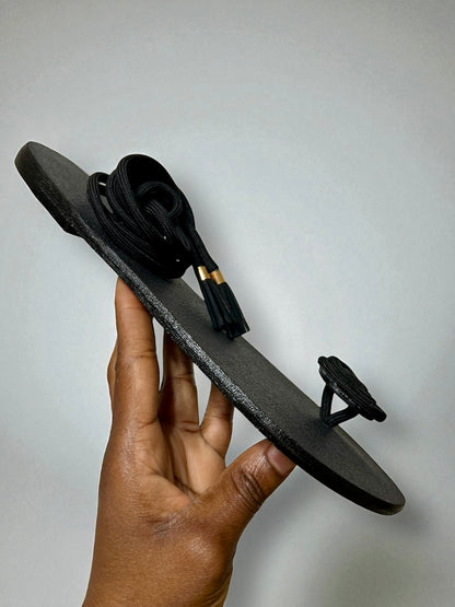 TASSEL BOHEMIAN -BLACK