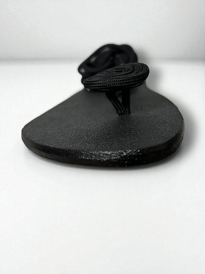 TASSEL BOHEMIAN -BLACK